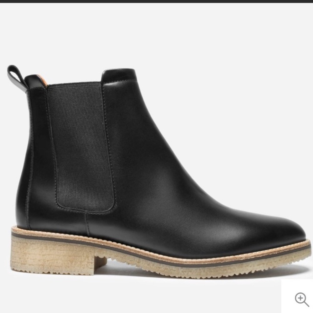 Everlane Britton Chelsea Boot